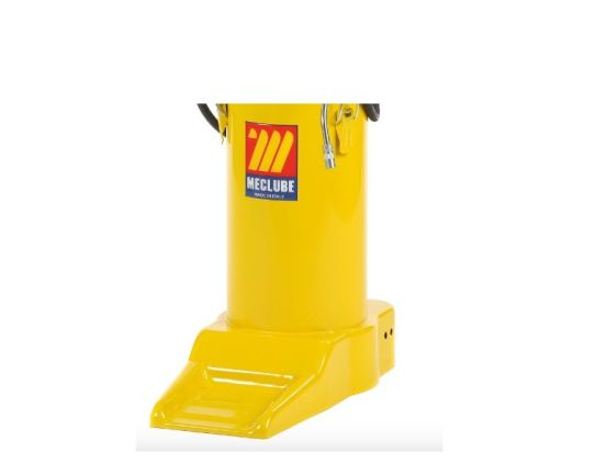 Нагнетатель смазки ручной 16 л, давление на выходе до 400 бар с производительностью до 6 г/ход Meclube 016-1141-000