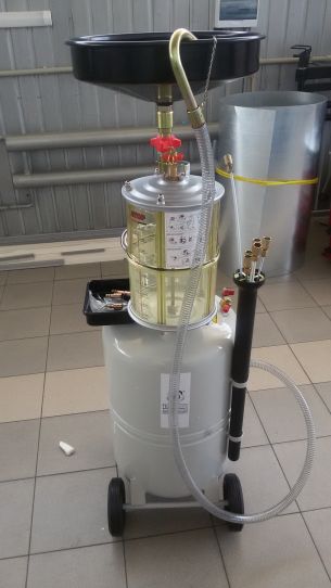Пневматическая установка для откачки масла через щуп на 80 литров Техносоюз TS-657080