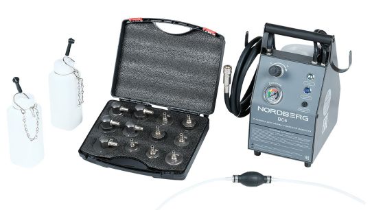 Установка для замены и прокачки тормозной системы и сцепления электрическая, емкость 5 л, переносная с манометром, 220 В, Nordberg BC6