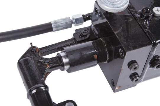 Гидравлический насос ручной и ножной 20 т KraftWell KRWFP20