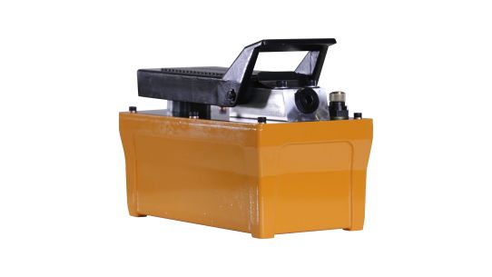 Пневмогидравлический насос ножной 1.6 л KraftWell KRWPP16