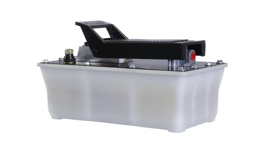 Пневмогидравлический насос ножной 2.3 л KraftWell KRWPP23