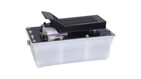 Помпа пневмогидравлическая 2.3 л. KraftWell арт. KRWPP23