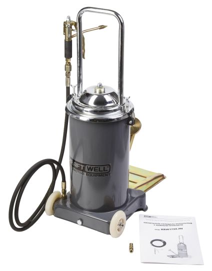 Нагнетатель смазки ножной для бочек на 12 л, Kraftwell KRW1798.FN, механический, с подающим шлангом на 2.5 м