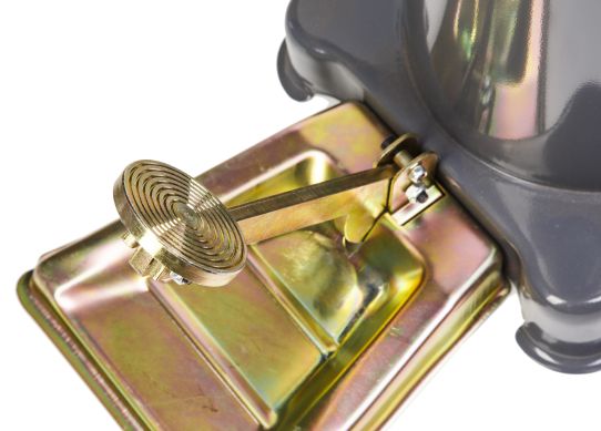 Нагнетатель смазки ножной для бочек на 12 л, Kraftwell KRW1798.FN, механический, с подающим шлангом на 2.5 м