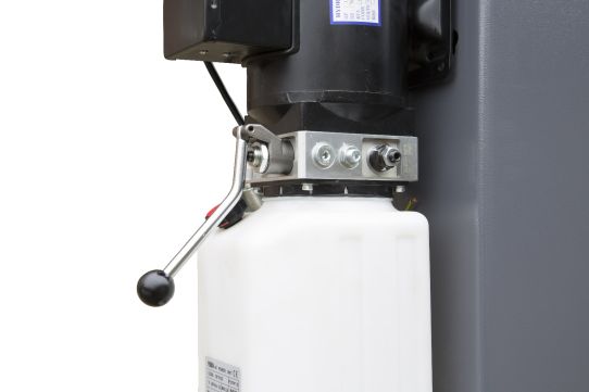 Двухстоечный подъемник KraftWell CORSO 2A 4т, электрогидравлический, 380В, с нижней синхронизацией, 120-1900 мм