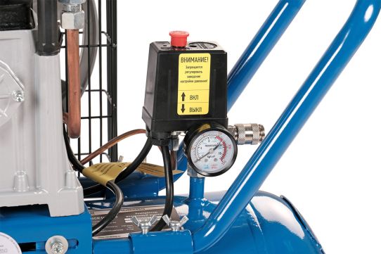 Поршневой компрессор Nordberg NCE100/480 220В, 446 л/мин, ресивер 100л, с ременной передачей