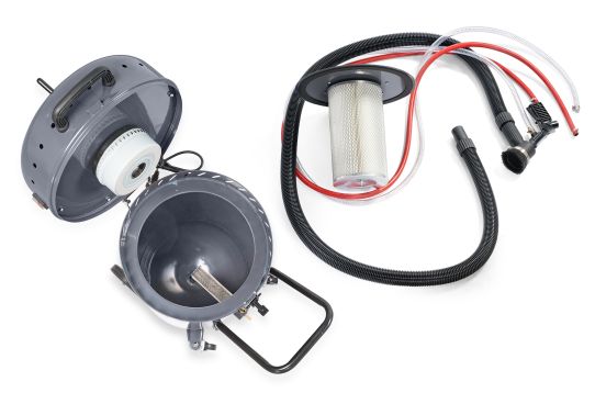 Пескоструйный аппарат напорный KraftWell KRW-SB100H 104 л мобильный для автосервиса