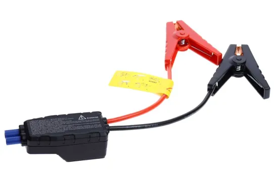 Пусковое устройство бустер 12В максимальный пусковой ток 400А с функцией Power Bank 10000мАч и фонариком, для легковых и мотоциклов GTE-P133