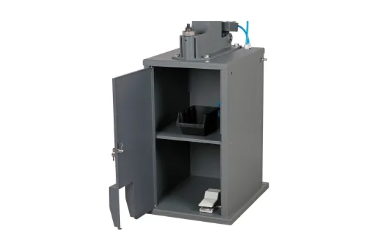 Клепальный станок для тормозных колодок Nordberg NR8TM пневматический 8т диаметр заклепок 3-10мм