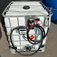 Мини АЗС для ДТ 1000L 12V 40 л/м еврокуб металл-пластиковый поддон, мех. счетчик, ручной пистолет, шланг 4 м. Мини АЗС для ДТ 1000L 12V 40 л/м еврокуб металл-пластиковый поддон, мех. счетчик, ручной пистолет, шланг 4 м.