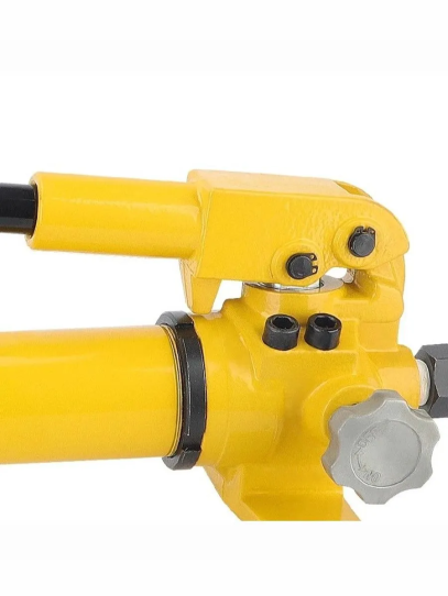 Гидравлический насос ручной односторонний 3.2 л TOR HHB-700B