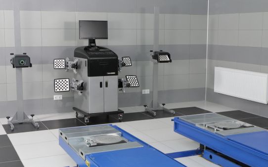 Стенд сход-развал 3D для легковых автомобилей мобильный Техносоюз T 7202 MC