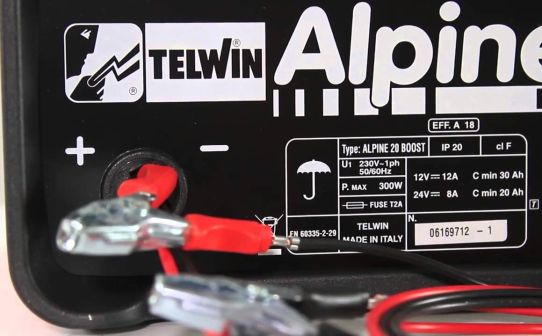 Зарядное устройство TELWIN 807546 на 12 и 24 В от сети 220 В