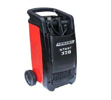 Пуско-зарядное устройство для аккумуляторов 12В и 24В, пусковой ток 300А 9966 Aurora