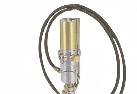 Нагнетатель смазки пневматический для бочек 15-20кг производительность 500 г/мин Артаз TP1411