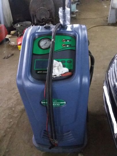 Установка для промывки и замены масла в АКПП с электроприводом, манометром 6 бар и фильтром TEKTINO CM-201 ATF