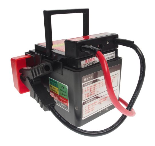 Пусковое устройство 12В 1200А 14000мАч с режимом Boost и встроенным фонариком для легковых авто JTC-7724