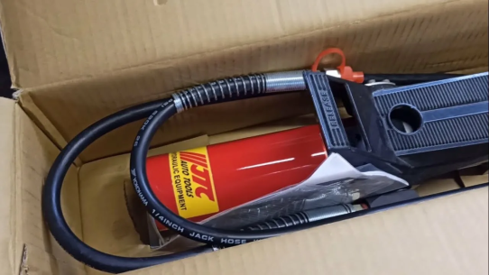 Пневмогидравлический насос с ручным и ножным приводом JTC-8P101A