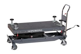 Стол подъемный гидравлический 1000кг для АКБ электромобиля, 550-1750мм NORDBERG N3T1000GH, передвижной, двойные ножницы Стол подъемный гидравлический 1000кг для АКБ электромобиля, 550-1750мм NORDBERG N3T1000GH, передвижной, двойные ножницы