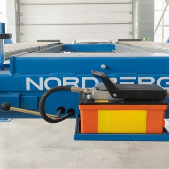 Траверса пневмогидравлическая для четырехстоечных подъёмников, 3,2 т Nordberg N433BA 