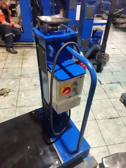 Канавный электромеханический напольный двухштоковый подъемник 14 т КПП14ЭМ800.2 ARTAZ