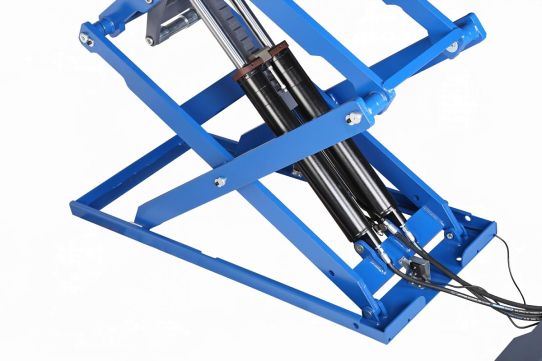 Подъемник ножничный электрогидравлический до 4т 380В для автосервиса и сход-развала Nordberg N631L-4B_380 