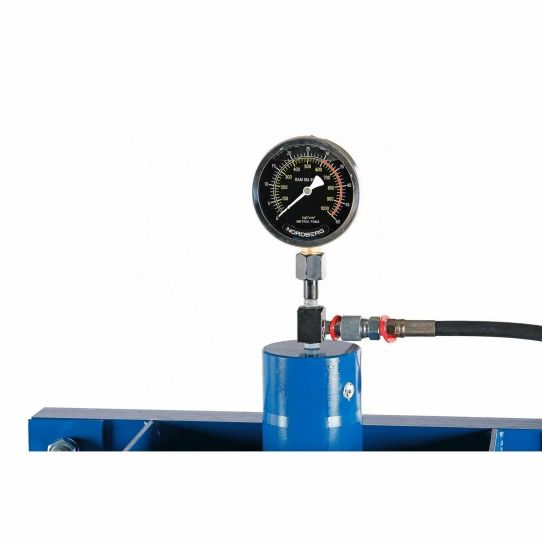 Пресс гидравлический Nordberg N3630FL с усилием 30т, напольный с ручным и ножным приводом