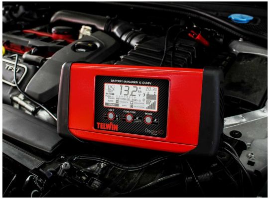 Зарядное устройство TELWIN 220 В 6, 12 и 24 В 807598