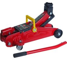 Подкатной гидравлический домкрат до 2 тонн, 135-300мм Rock Force RF-TA82008(код7767) Подкатной гидравлический домкрат до 2 тонн, 135-300мм Rock Force RF-TA82008(код7767)