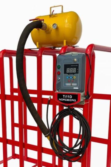 Автоматическая клеть POLARUS KL-3 Ti11D+ для грузовых колёс с бустером Nordberg Ti11D