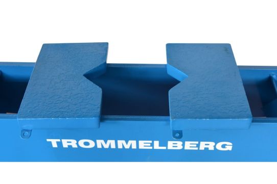 Пресс гидравлический Trommelberg SD100803B 12т, напольный, с ручным приводом, ходом штока 130 мм, подвижным цилиндром, сварной рамой