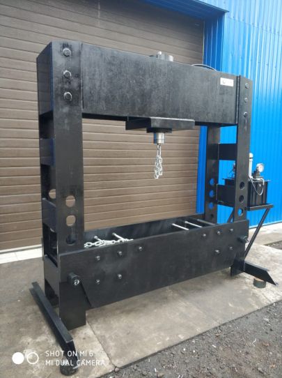 Пресс электрогидравлический ARTAZ ПГ150 150т, напольный