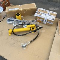 Выпрессовщик гидравлический сайлентблоков оси SAF 20 тонн Титан ТТН-20-01 с ручным насосом Выпрессовщик гидравлический сайлентблоков оси SAF 20 тонн Титан ТТН-20-01 с ручным насосом