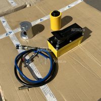 Съёмник рулевых тяг 20 тонн гидравлический Титан ТТН-22П с пневмогидравлическим насосом Съёмник рулевых тяг 20 тонн гидравлический Титан ТТН-22П с пневмогидравлическим насосом