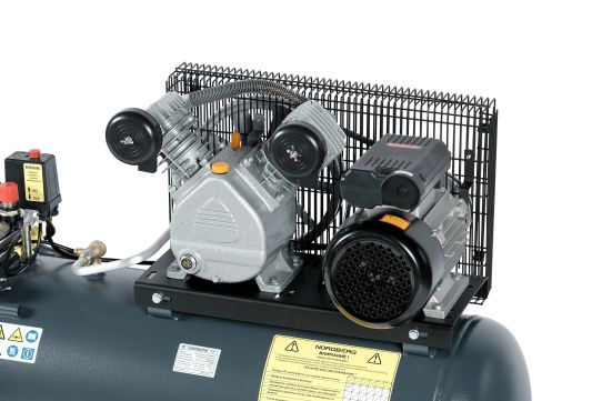 Поршневой компрессор 100 л, 360 л/м, 220В, 2.2 кВт, ременной, масляный Nordberg NCP100/360A