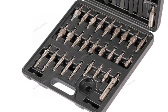 Установка для промывки и замены масла в АКПП с насосом 2 л/мин и манометром 16 бар Nordberg CMT32EB