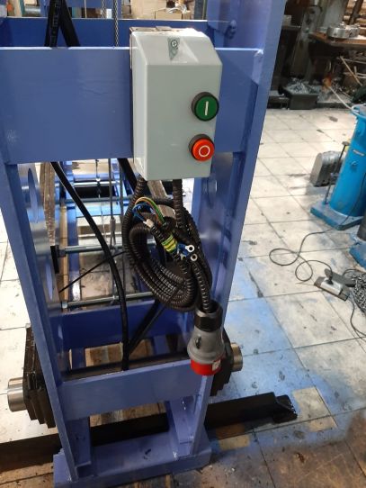 Пресс электрогидравлический ARTAZ ПГ200 200т, напольный