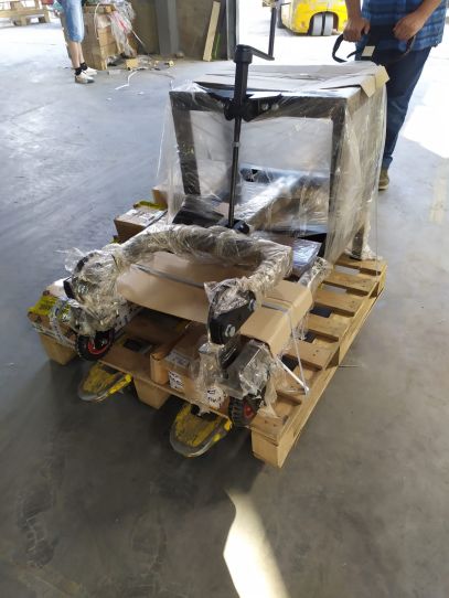 Выпрессовщик шкворней 100 тонн гидравлический шкворнедав для грузовиков на тележке Титан ТТН-101