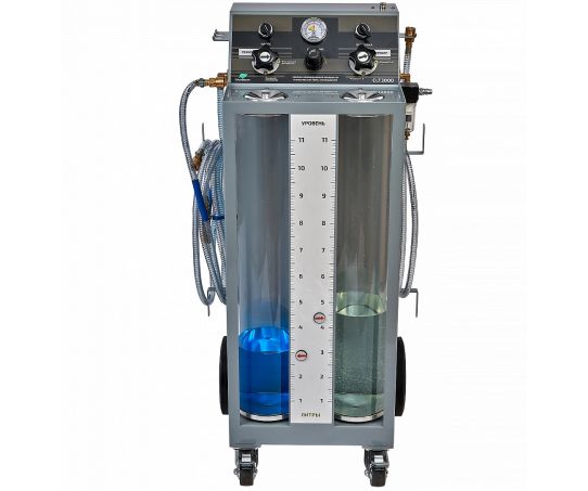 Установка для замены и промывки охлаждающей жидкости с пневматическим насосом и быстросъемными коннекторами GrunBaum CLT3000