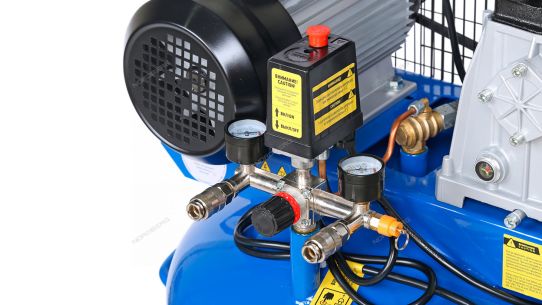 Поршневой компрессор 150 л, 446 л/м, 220В, 3 кВт, ременной, масляный вертикальный Nordberg NCEV150/480