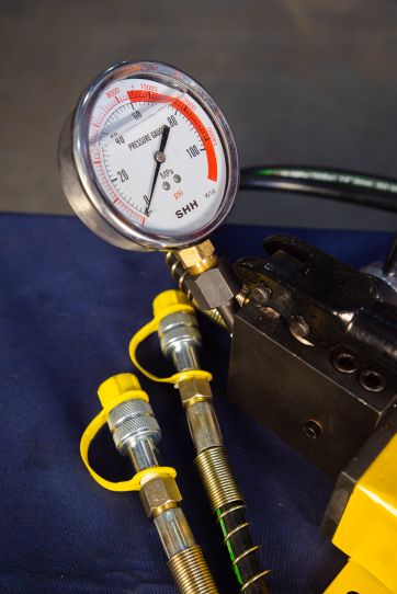 Гидравлический насос двусторонний ручной 3.5 л TOR HHB-700S