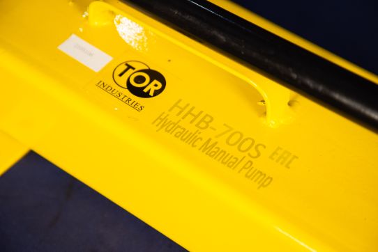 Гидравлический насос двусторонний ручной 3.5 л TOR HHB-700S