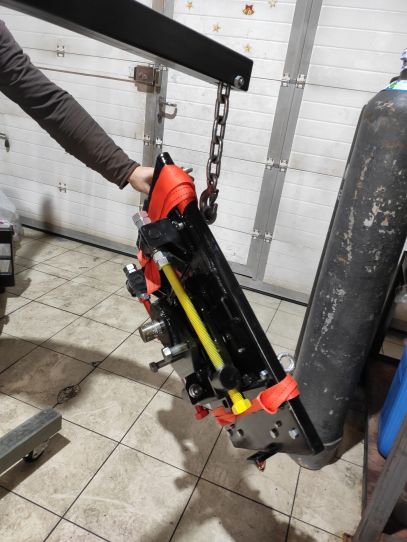 Агрегатная площадка для ямных подъемников 1 т. АП1000-1