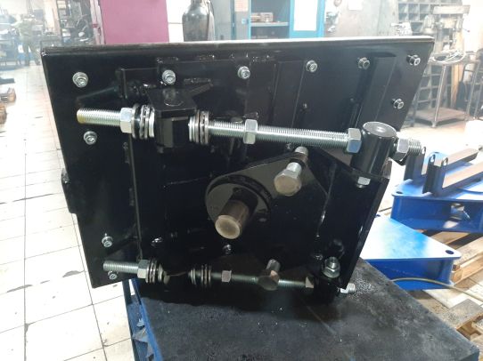 Агрегатная площадка для ямных подъемников 1 т. АП1000-1