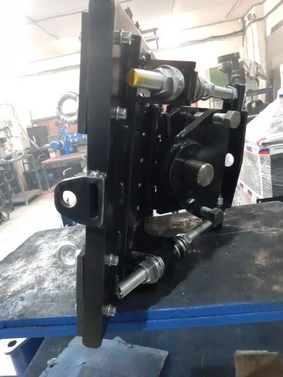 Агрегатная площадка для ямных подъемников 1 т. АП1000-1