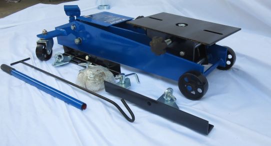 Домкрат трансмиссионный Т60301 AE&T 0.5т