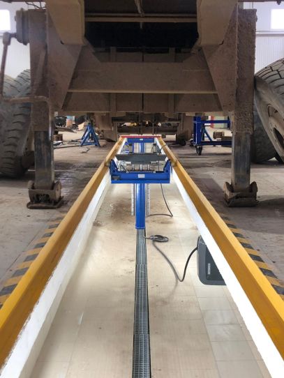 Канавный гидравлический подъемник 10 т, навесной одноштоковый П-114 Е-10 ЧЗАО