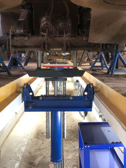 Канавный гидравлический подъемник 10 т, навесной одноштоковый П-114 Е-10 ЧЗАО