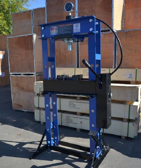 Гидравлический пресс 30 тонн для гаража ES0500F-4 ручной привод и ножная педаль